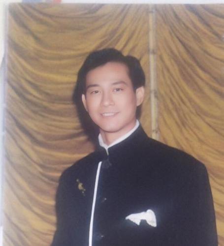 郑少秋经典收藏:郑少秋与汪明荃,一个潇洒帅气,一个美丽大方Z...