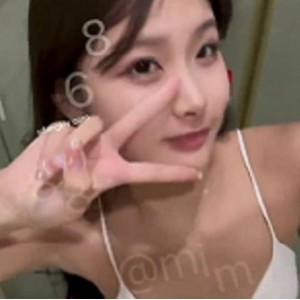 最新【究极核弹】宝藏女孩 小屁mimi 888高阶VIP全套社保