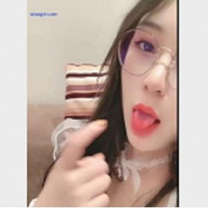 最新烧嫩萌妹-砂糖高颜长腿A4腰