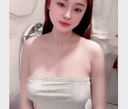 最新宇宙级抖奶精品大资源纯荤非素