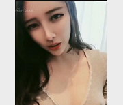 最新极品网红萌妹梦菲桐香精彩剧情演绎