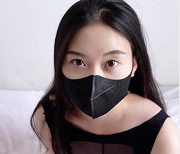 最新老虎菜私房原创模特系列第20弹最后一次出镜的幼师小可爱