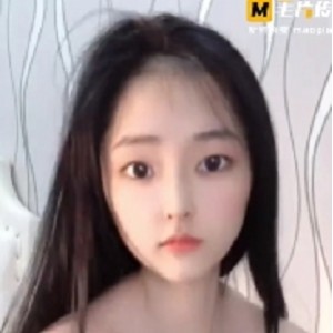 蜜桃传媒-于苗苗青春妹子白露出