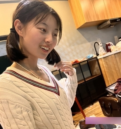 网红崔杰在中国民航大学精彩拍摄：视频资源14V/1G，14V+1000M，低分辨率，纯手工打包上传