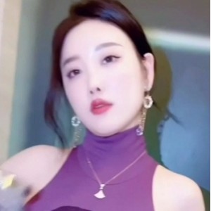 秀人网新款辣妹《杨晨晨》包臀短裙拍摄花絮