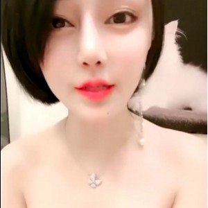 湾湾黑丝美腿熟女速度与给力自我安慰