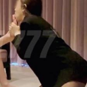 LuckyBaby资源合集：颜值身材前车大灯床上表现私拍3G