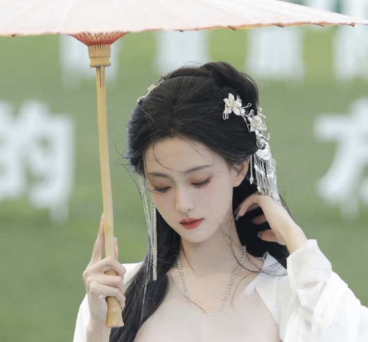 [自行打包]+去衣合集+古风+周姐你的欲梦井川里予菠萝赛东山海观雾等+[32p+40m][百度盘]