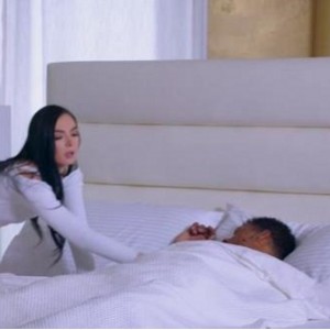 魅力双管齐下：女主欧美作品35分钟视频，视觉效果突出