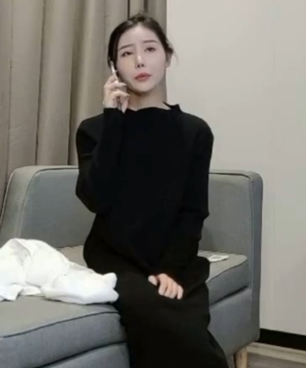 神秘纹身优质女：步宾与小宝约会视频，时长1.5小时，黑白对比，翻车吵架情绪变化