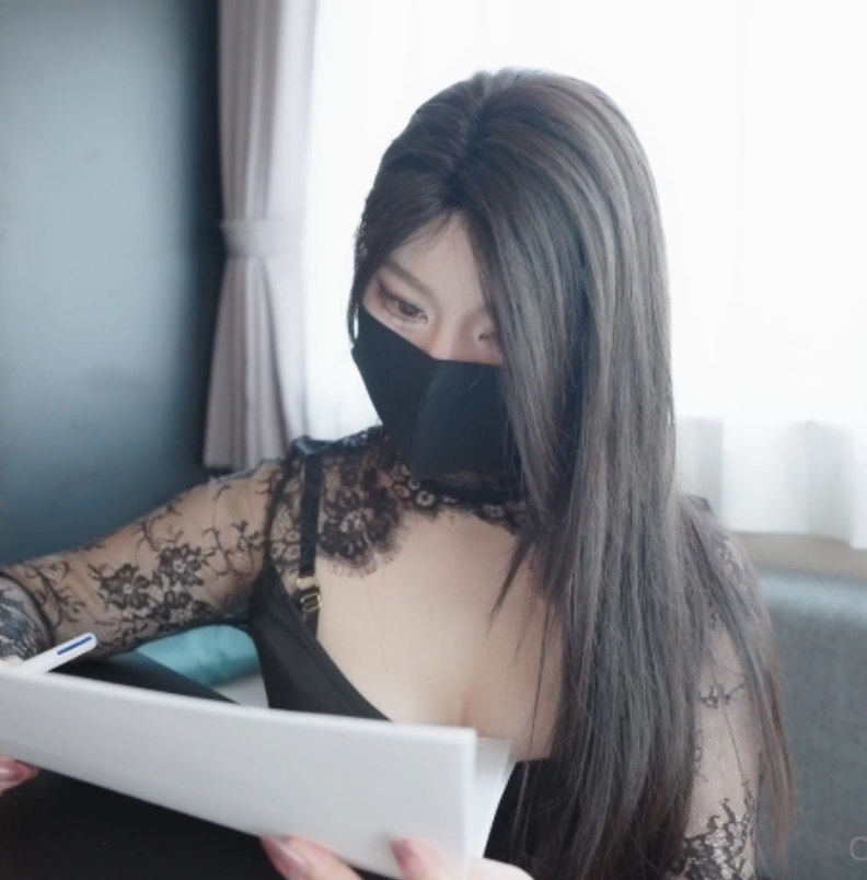 娜娜81v307.6g4K原版资源合集,包含ED2K替换与塞子完整版,收藏1663份,后续单片更新保障!