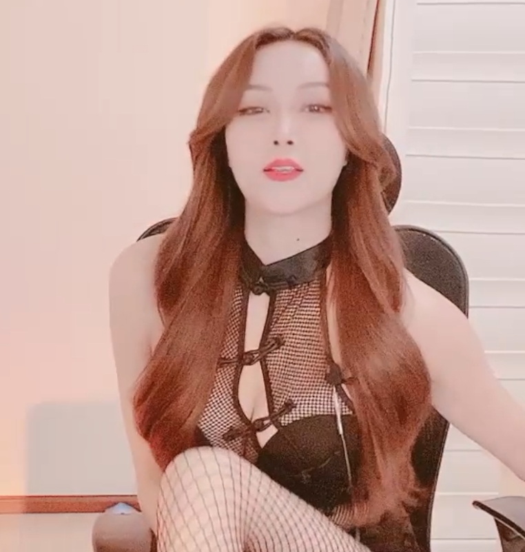 女王系列ANNVVCNNANA高清视频合集，108个精彩视频，155.2g珍藏版