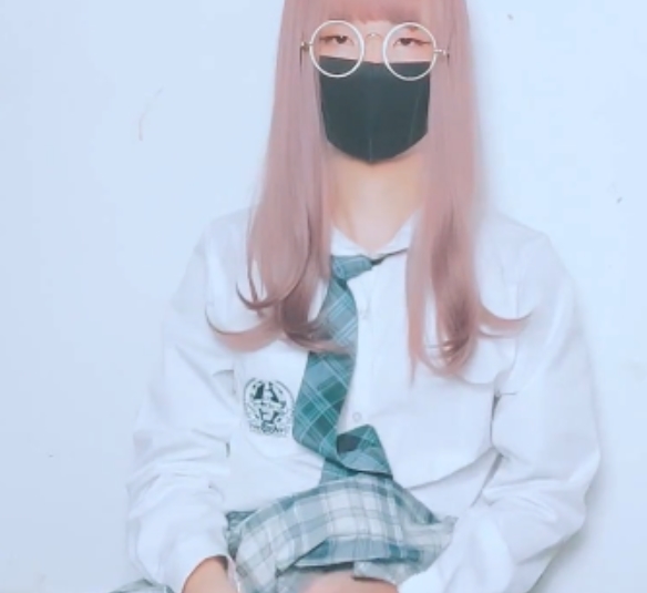 TS合集+平台+珍藏+JinWanXuan1999+视频数量不详+3.6G，注意按需下载