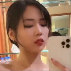 精选L管短视频天花板颜值大N最新合集53V1.6G，校花养眼自拍