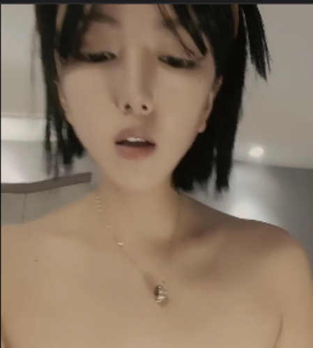 自行打包度盘互动老牌主播小草莓最新合集3V3.96G,疯狂互动取经