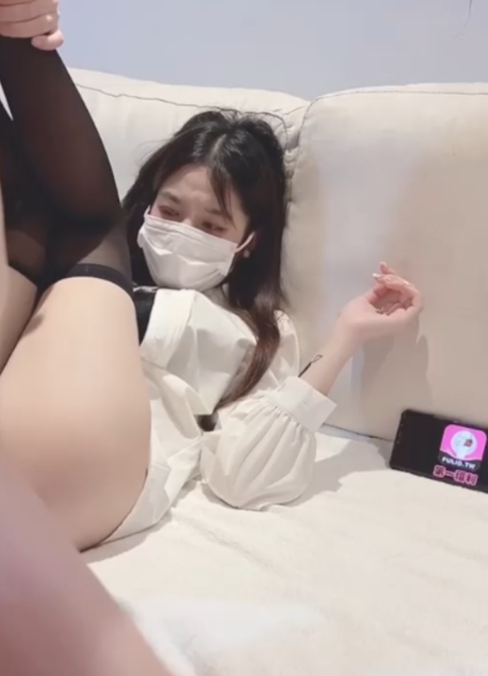 一线天优米酱美臀最新合集29V6G,百度云露脸上传