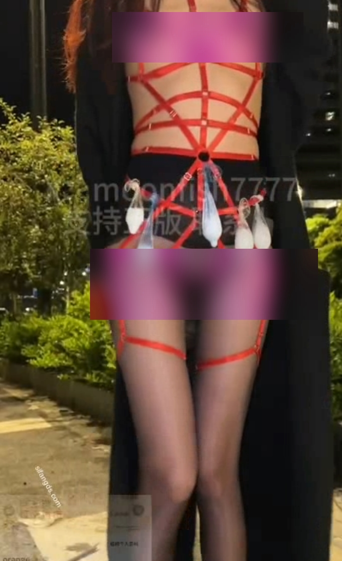 转载搬运百度盘户外展示橙子最新合集2V400MB,福利姬资源更新