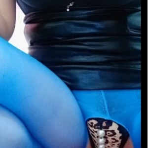 熟女快手热舞王一丹最新合集8V189MB，神秘自擦摇摆