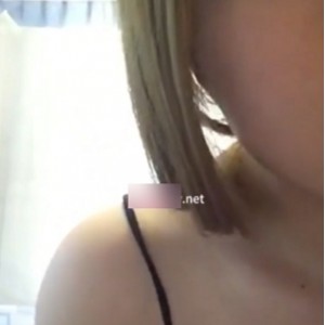 快手御姐玖玖最新定制视频6V249.78MB，坚挺漂亮馒头无滤镜