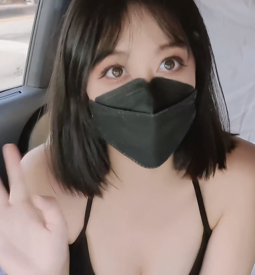 转载百度盘户外双人游戏姐妹花小水水&黑猫露娜最新合集1V7.5G，解压密码蕾丝蝴蝶结