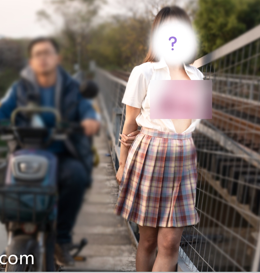 妹子奴印文化甜美合集2更新5位M奴小狗展示撒尿2K水印3G，包含新作