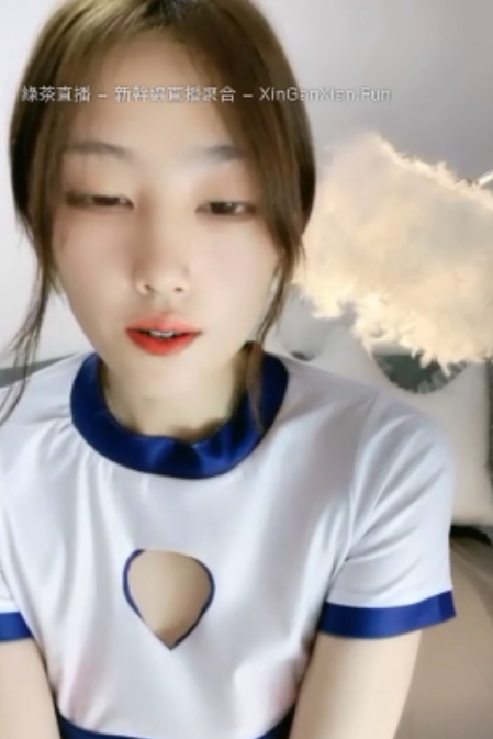 腿模女神合集+平台+优雅迷人+腿模露露+视频数量16部+大小未提供,展现完美腿型