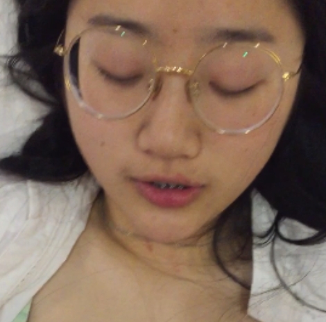 眼镜妹小冰精选合集6V49P2.45G,压缩下载收藏