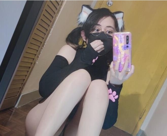 某推超火国人优质口味重美女反差婊（奶咪naimi）最新散播最全合集30V15G，风格多变，内容丰富