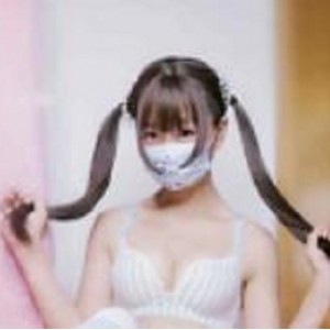 微博娃娃脸液液酱粉嫩合集10V5.5G，清新可爱风格