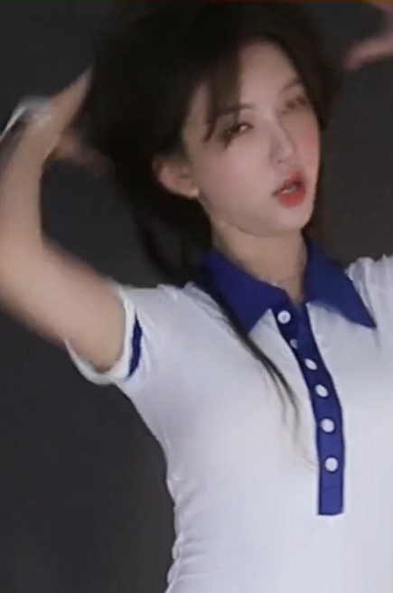 AI去衣资源超大合集二子爷最新视频合集300V500G，技术展示与自整理