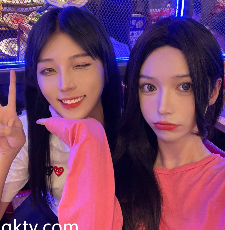 TS百度盘伪娘脸长TS伪娘酱酱整理合集22V940M,老王直播打包分享