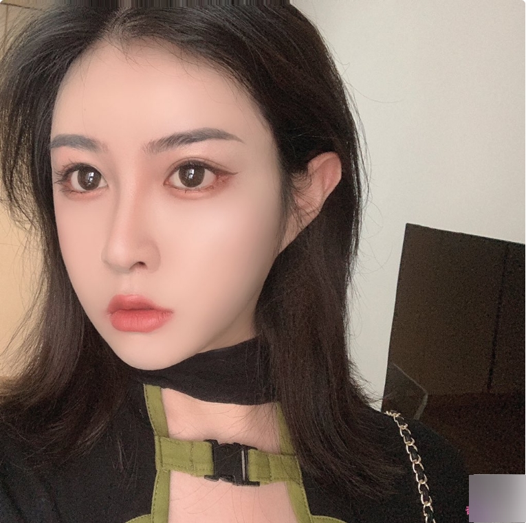 优质美脚某推妍熙最新合集88V45G，山东高能御姐