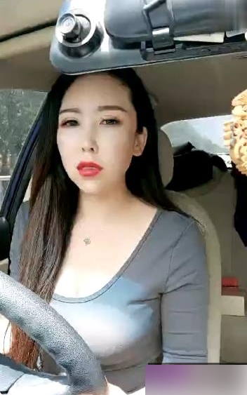 成熟蜜桃御姐4月系列合集27部15G，健身房与家中互动精彩纷呈