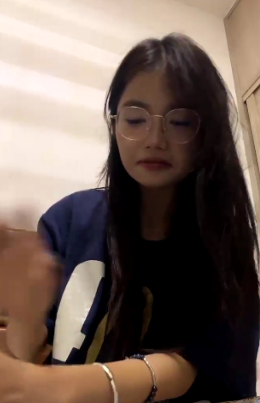 百度眼镜学妹十四诗宿舍直播合集138部118.8G,收藏604