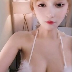 直播小唯沉沦视频合集8部5.42G，收藏65