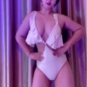 抖音快手女神反差视频合集90部2.3G，女神与小狗的对比