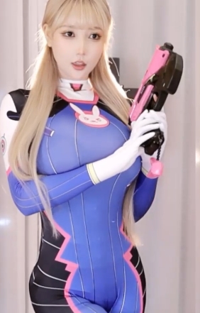 斗鱼Minana呀70部热舞合集3小时16.4G太顶了