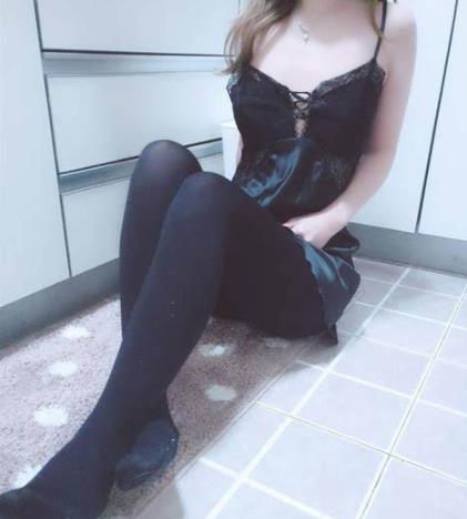 虎牙邪魔暖暖长腿美女43部16.2G超火辣