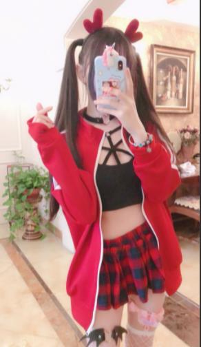 三寸妹子舞蹈定制系列1集2.57G教室风绝赞