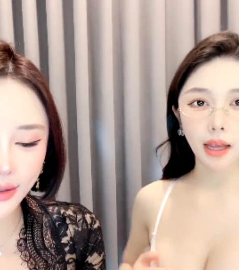 简屁抖音双女神同框视频5部3.85G太诱人