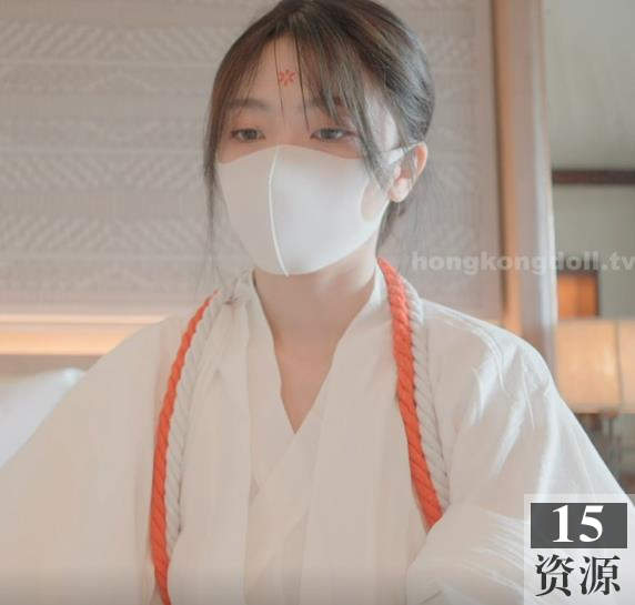 P站博主玩偶姐姐_晨钟暮鼓作品一部