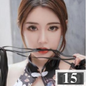 目若秋水的微博软软Roro视频全集