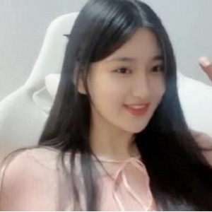 宇宙无敌超级清纯美少女作品一部