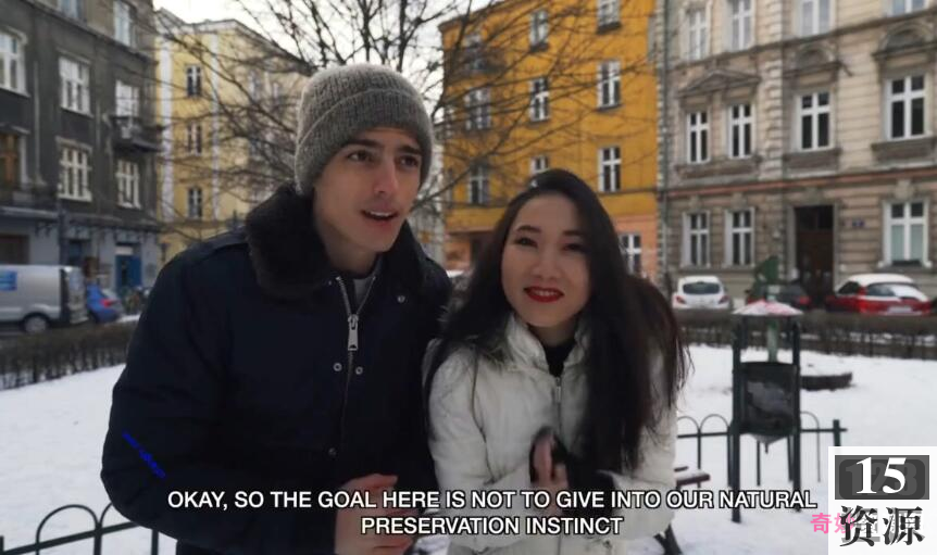 留学生林雅儿室内互动