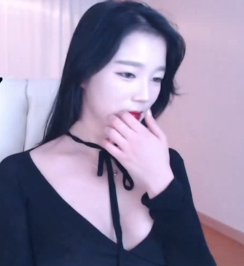 徐艳afreecaTV直播80部40.4G雨点湿身火辣