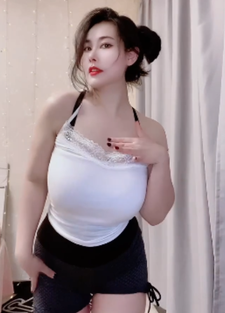 6.13G安妮朵朵快手摇摆福利186v绝顶诱人