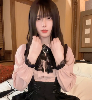 秋月真绫29部互动合集6.93G抖音超丰满