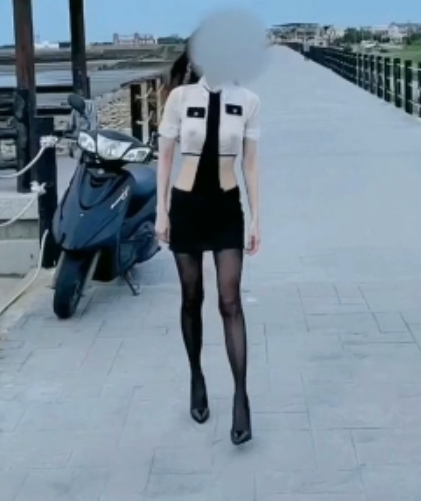 百度小仙女weloveallcouple纯欲珍藏243部20GB皮肤白嫩修长腿