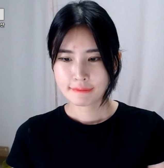 韩国ekgpH级feng+ru+fei+tun御姐甩奶按摩合集10部17.4G,双峰傲人高清