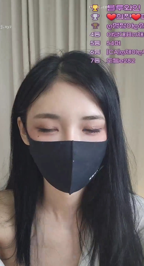 推特iamriri热舞视频合集80部21G绝对火辣